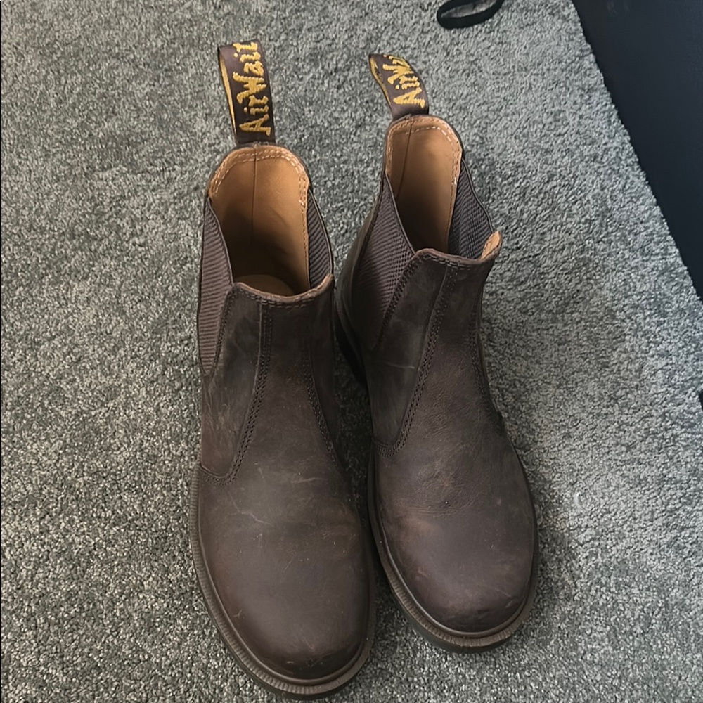 Dr. Martens Chelsea Boots
